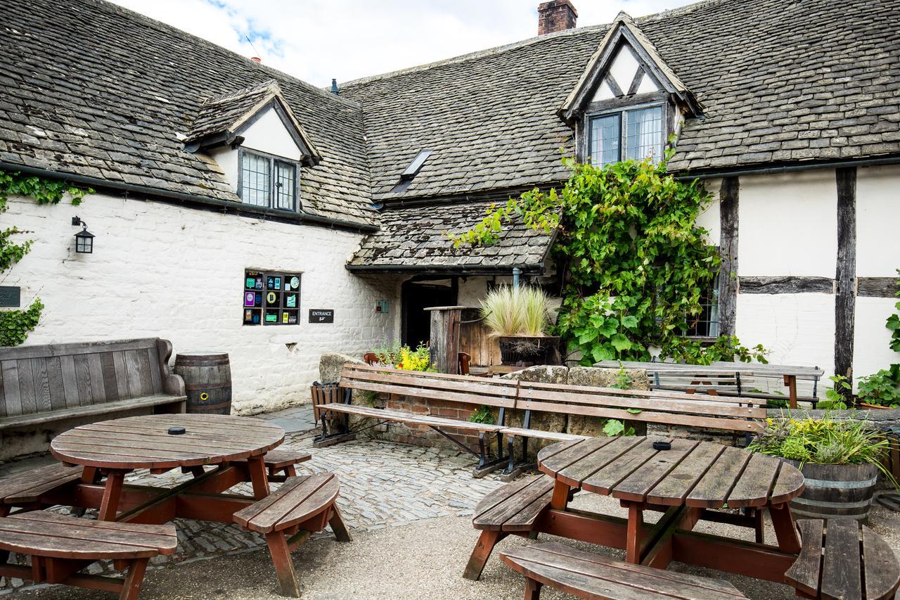 The Fleece Inn Bretforton Exterior photo
